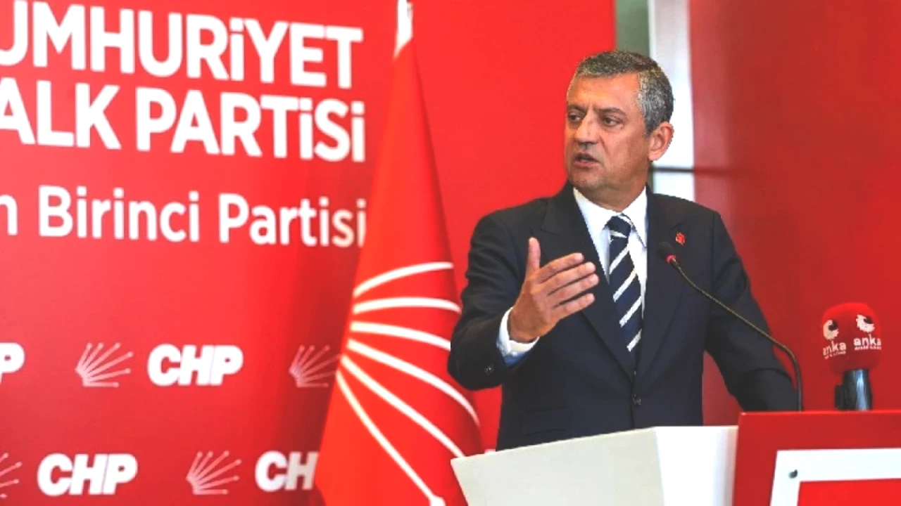 Özgür Özel'den Manavgat Skandalı Açıklaması: Rüşvet Görüntüleri İçin Soruşturma Başlatıldı!
