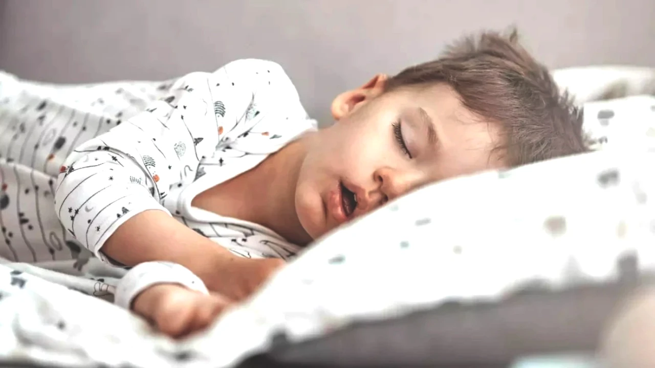 Gece Uykusunu Tehdit Eden Faktör! Çocuklar Üzerindeki Etkisi Her Gün Artıyor!