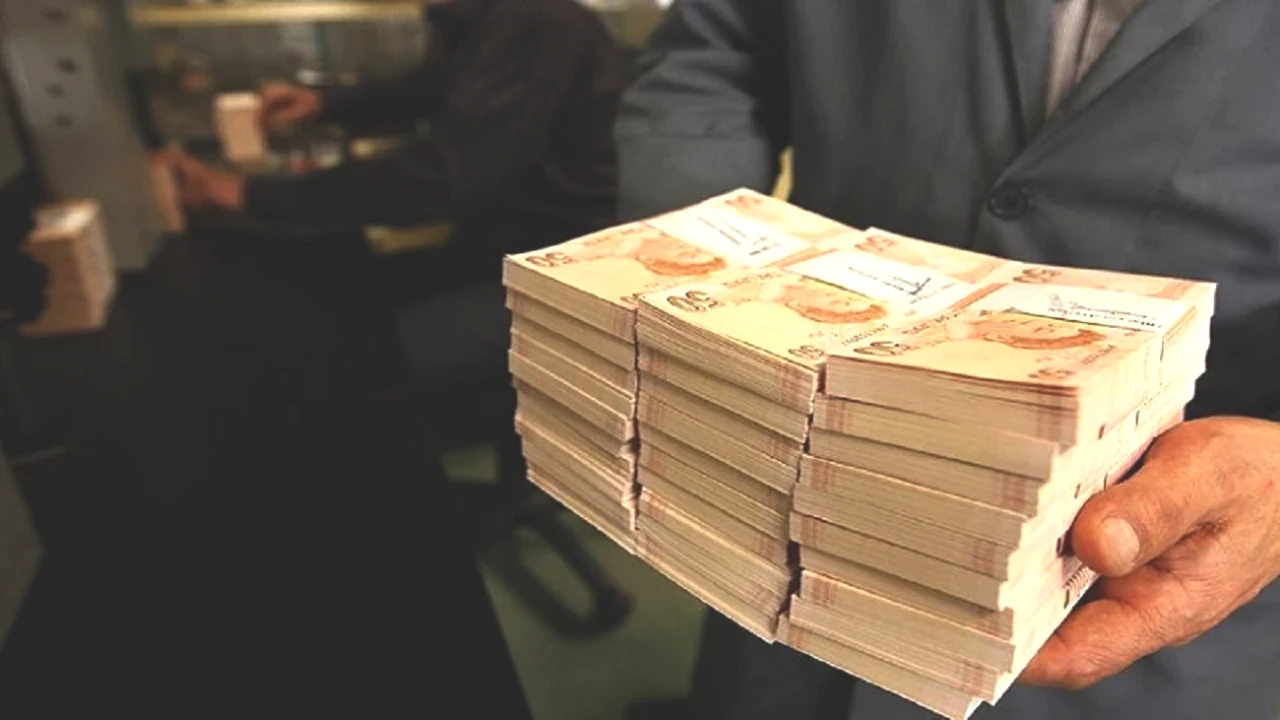 300 Bin Lira Yatıranlar İçin 1 Ayda Hızla Artan Kazanç Tabloları!