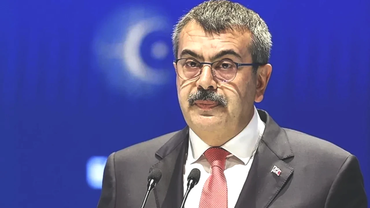 Zorunlu Eğitim Süresi Kısa Sürede Değişiyor! Bakan Tekin’den Şaşırtan Açıklama