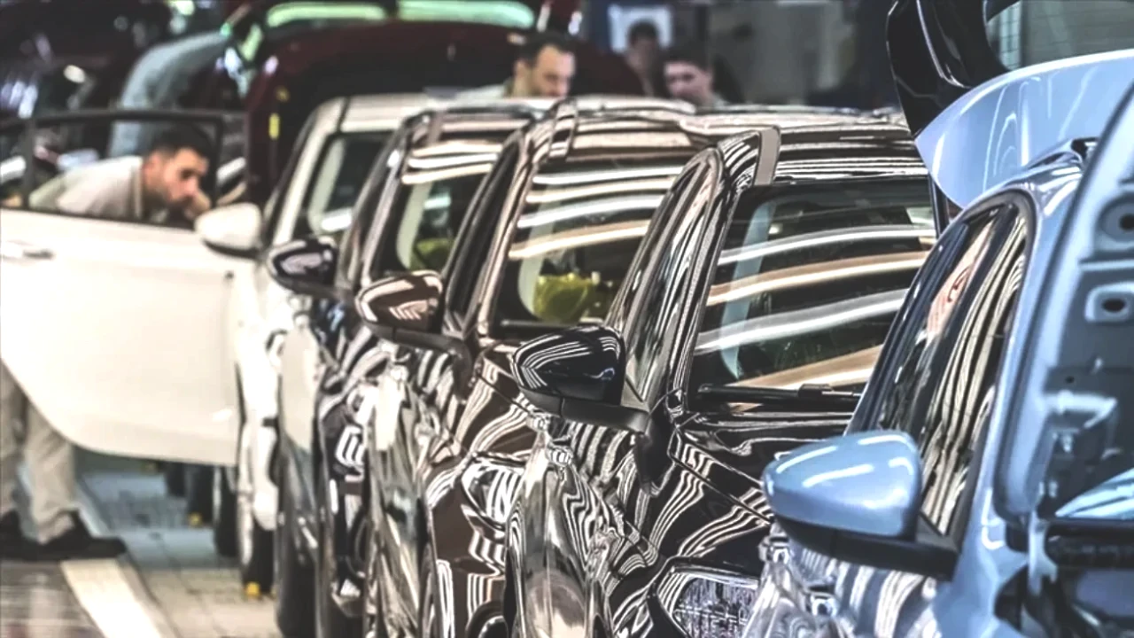 Otomotiv İhracatında Tarihi Rekor! İlk 6 Ayda 20 Milyar Dolar Hedefleniyor
