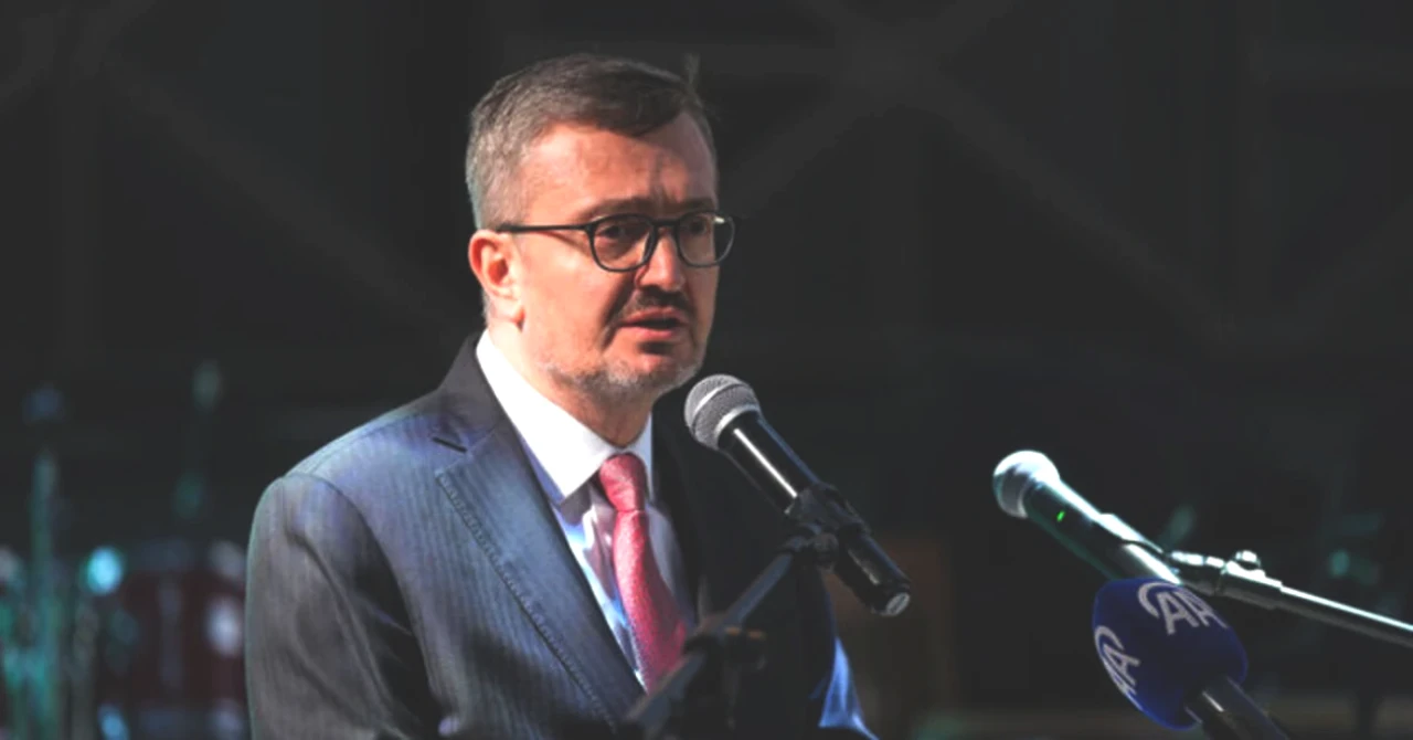 İletişim Başkanlığı'na Yeni Atama: Burhanettin Duran Kimdir ve Görev Geçmişi Neler?