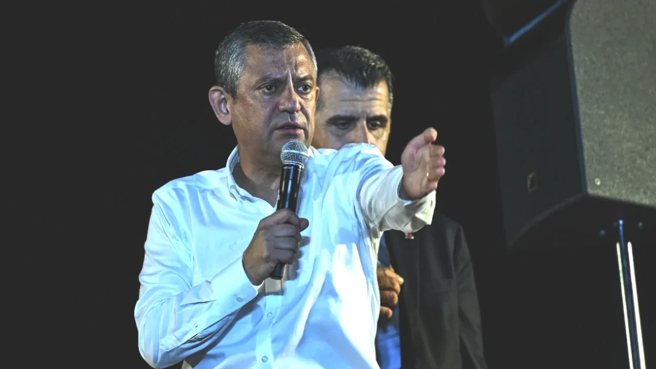 Özgür Özel'den Asgari Ücret Uyarısı! Yeni Rakamlarla Meclis'e Çağrı