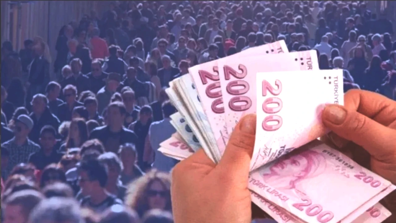 Asgari Ücrete Acil Ara Zam Talebi! Memur Maaşlarıyla Eşitlenmeli!