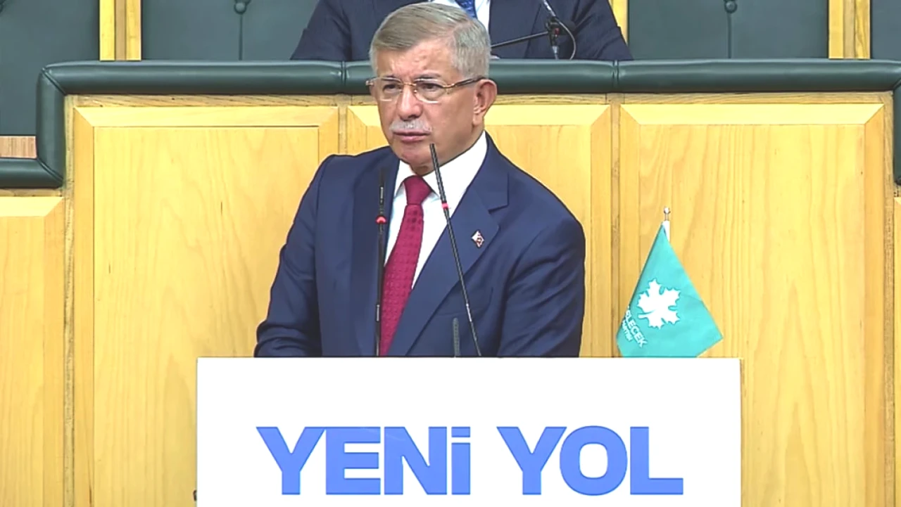 Davutoğlu'ndan Kritik 15 Temmuz Çağrısı: 'Bugün Hesaplaşma Zamanı!'