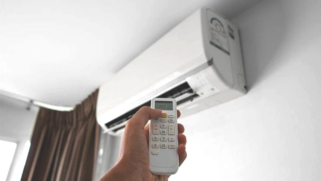 Çöl Sıcaklığında Sarsıcı Karar! O Ülkede Klimalar 20 Derece Altına İnemeyecek