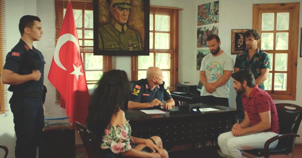 Olmadı Kaçarız Filminin Konusu ve Oyuncuları: Merak Edilen Tüm Detaylar!